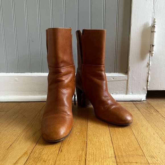 WILD RIDE  BOOTIE BY SEYCHELLES IN TAN - Picture 5 of 7